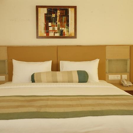 Mango Hotels, Samed Agra Agra  Εξωτερικό φωτογραφία
