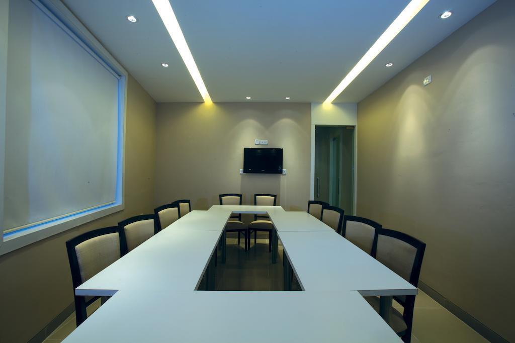 Mango Hotels, Samed Agra Agra  Εξωτερικό φωτογραφία
