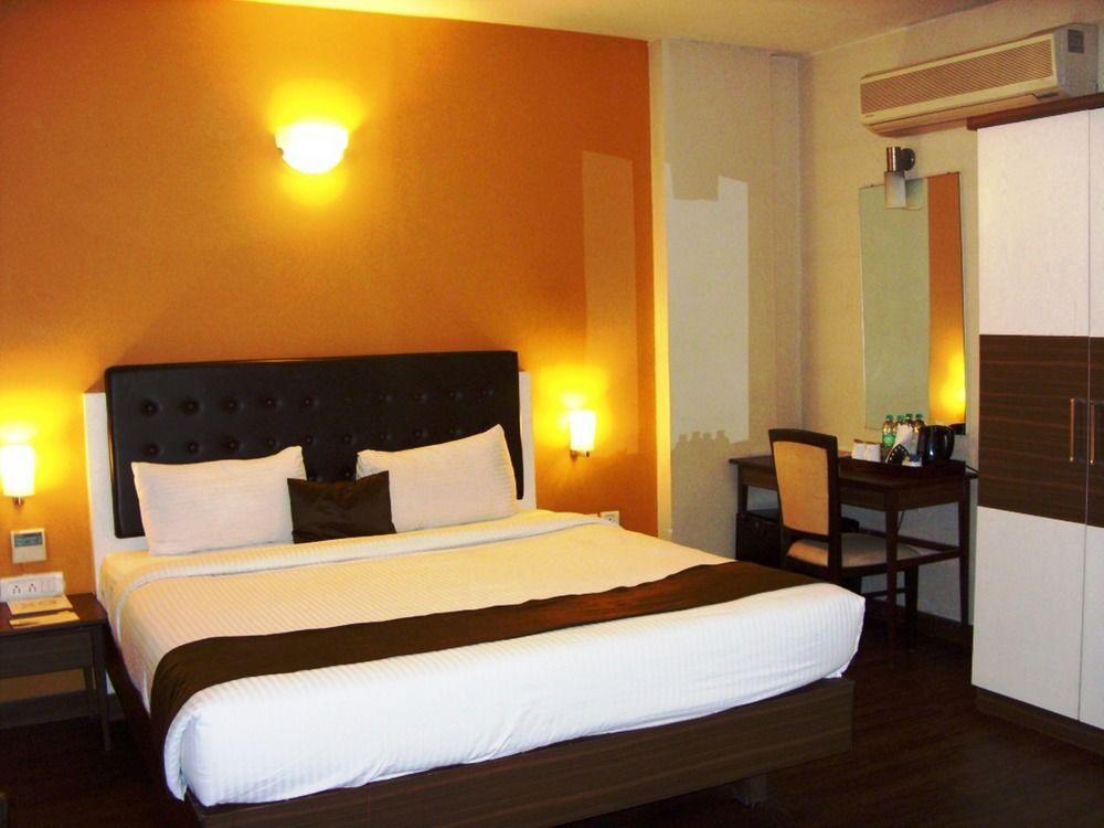 Mango Hotels, Samed Agra Agra  Εξωτερικό φωτογραφία