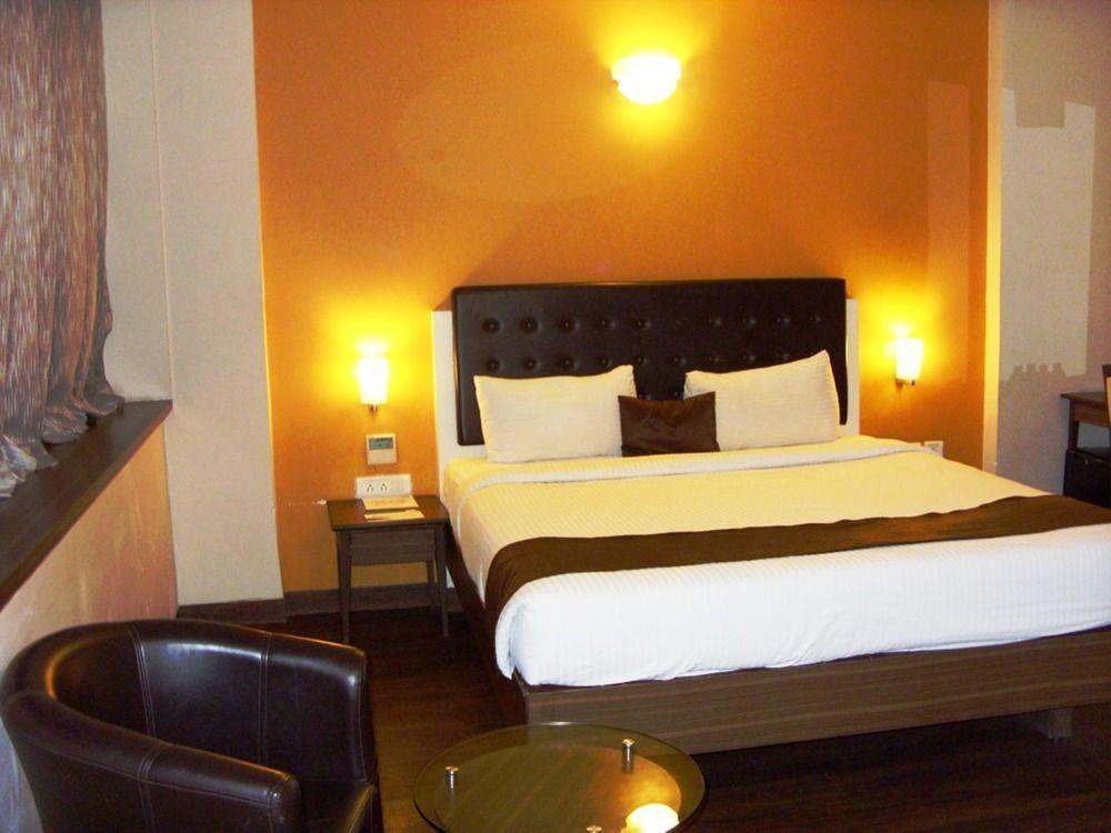 Mango Hotels, Samed Agra Agra  Εξωτερικό φωτογραφία